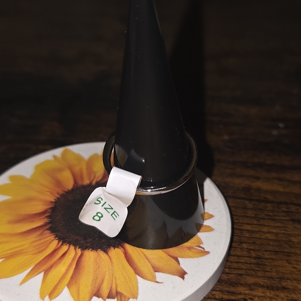 October Collection - Picture 3 of 4